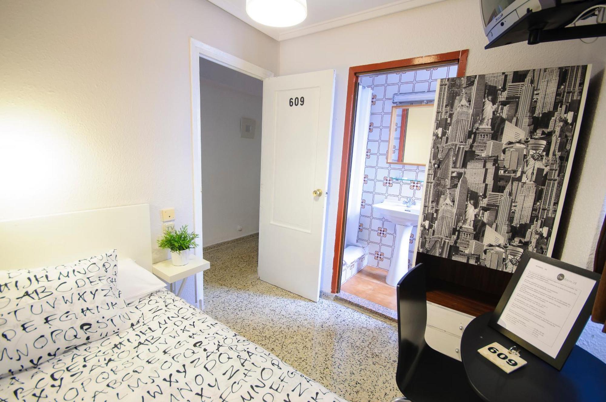 Hostal On Dormire Валенсия Екстериор снимка