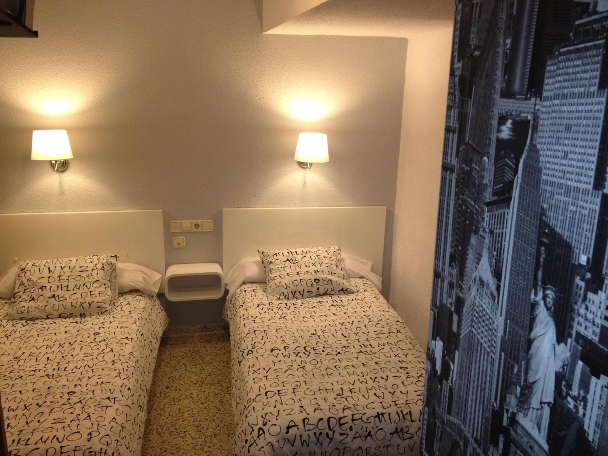 Hostal On Dormire Валенсия Екстериор снимка